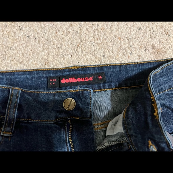 *BRAND NEW* Cuffed Jean Shorts - Picture 3 of 3